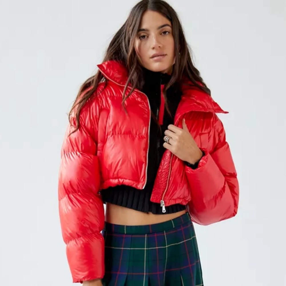 UO Taryn Cropped Red Puffer Jacket, Small
